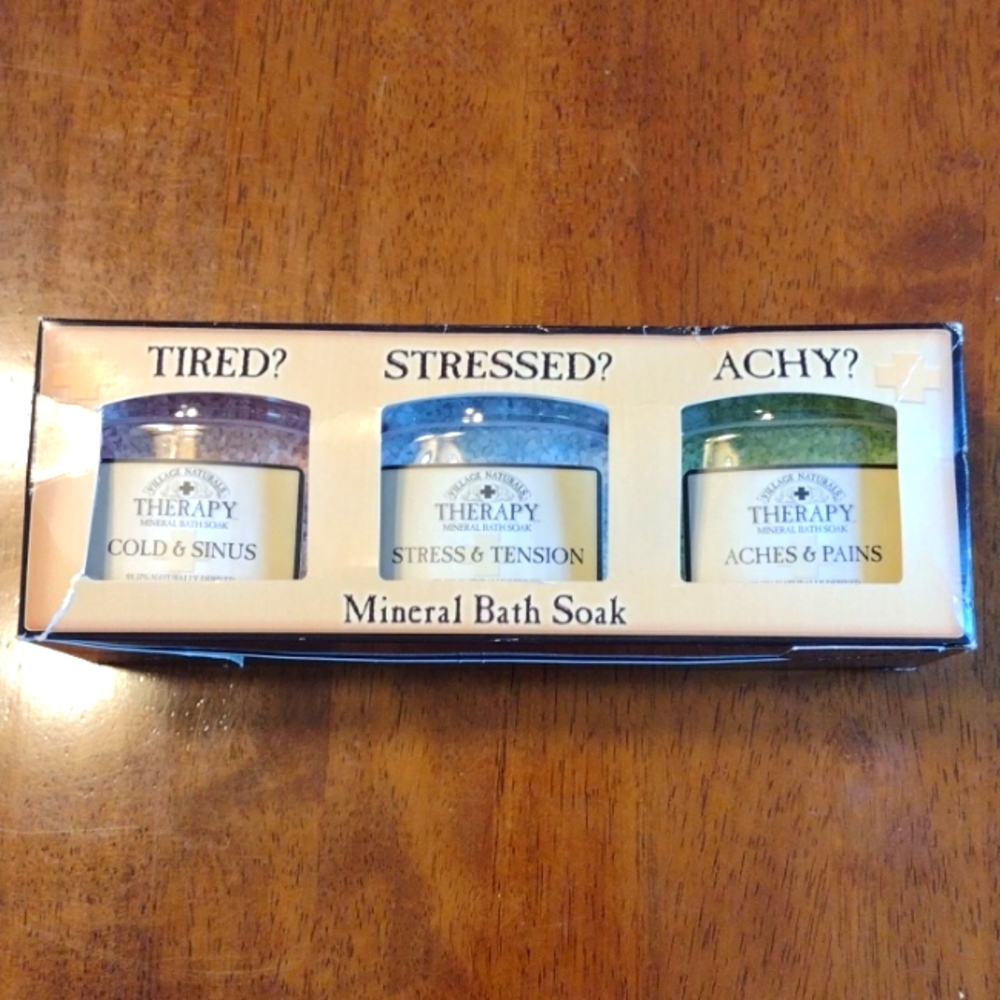 Bath Salts Village Naturals Therapy New Discontinued